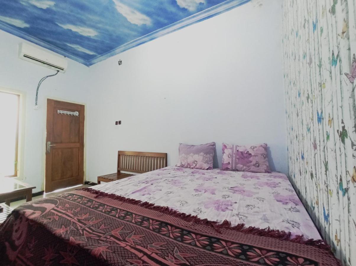 Oyo 90093 Dw Hotel Μαλάνγκ Εξωτερικό φωτογραφία